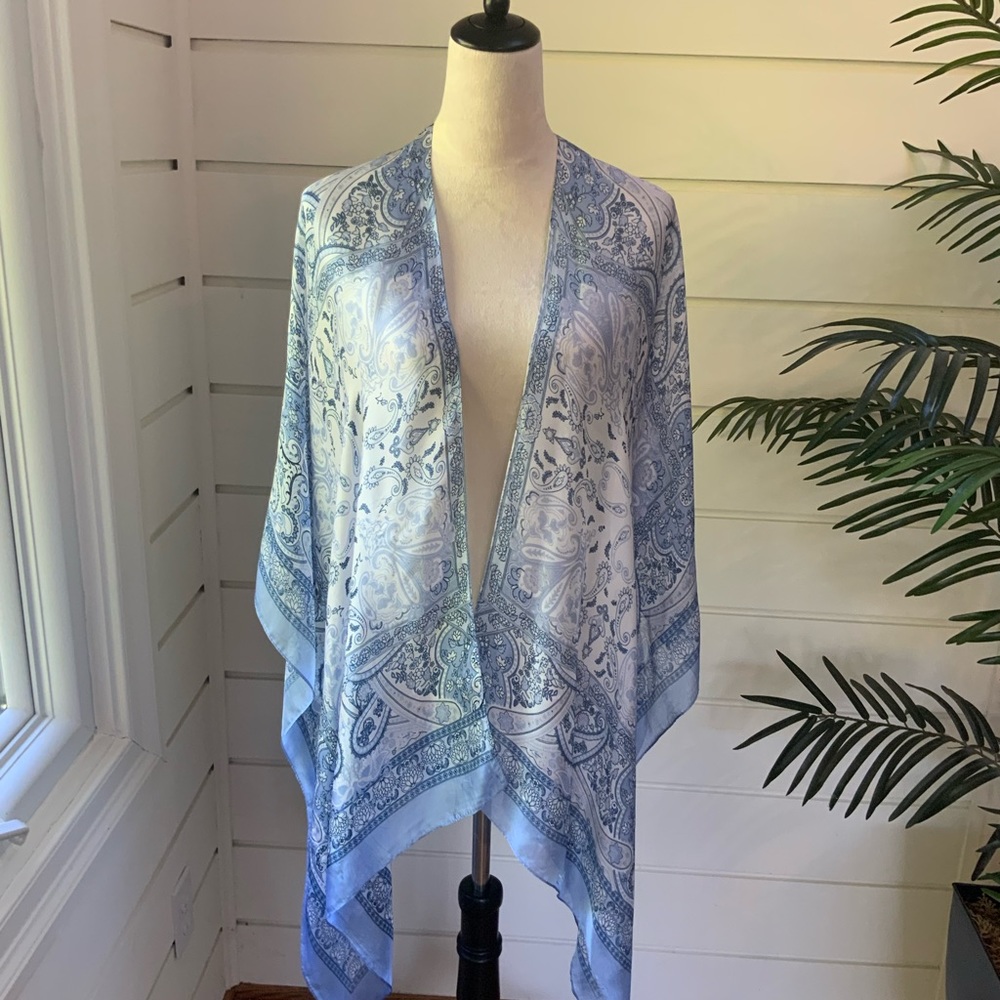 Sheer Floral Wrap. Size XL